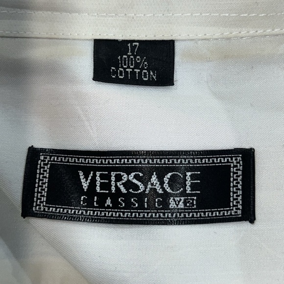 Versace Classic V2 Shirt Vintage Dress Button Down White Embroidered 17 Short - Picture 10 of 11